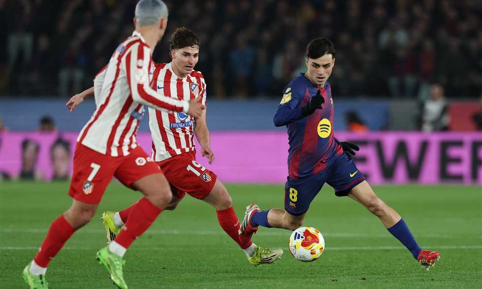 فليك يكشف سبب استبدال بيدري أمام أتلتيكو مدريد