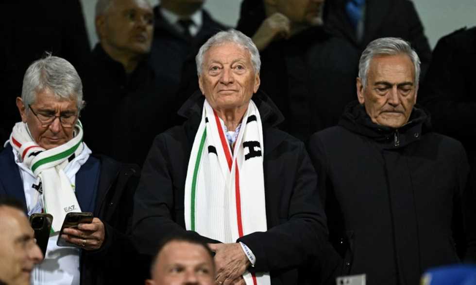 استقالة جرافينا من رئاسة الاتحاد الإيطالي بعد فشل التأهل لكأس العالم