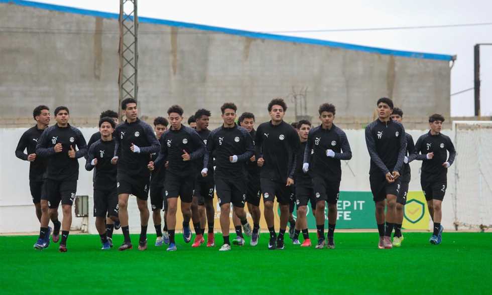 تحت الأمطار.. منتخب الناشئين يخوض مرانه الأخير قبل مواجهة ليبيا