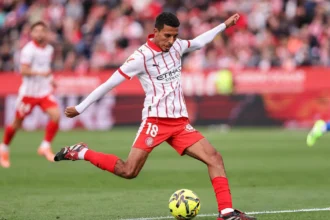 أداء كبير وجائزة رجل المباراة لأوناحي أمام فياريال في الدوري الإسباني