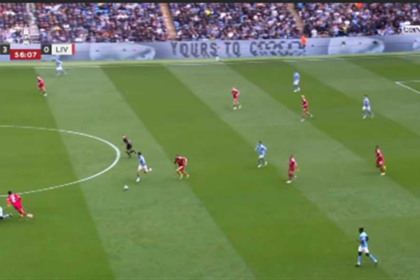 هدف مانشستر سيتي الرابع ضد ليفربول - إيرلنج هالاند (كأس الاتحاد الإنجليزي)