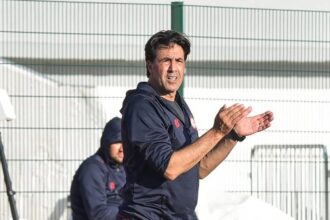 مدرب الكوكب يكشف سر التعادل أمام الجيش الملكي