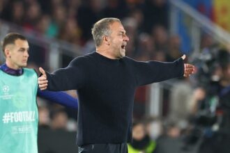 فضيحة لا تصدق: خبير تحكيمي يهاجم حكم مباراة برشلونة وأتلتيكو