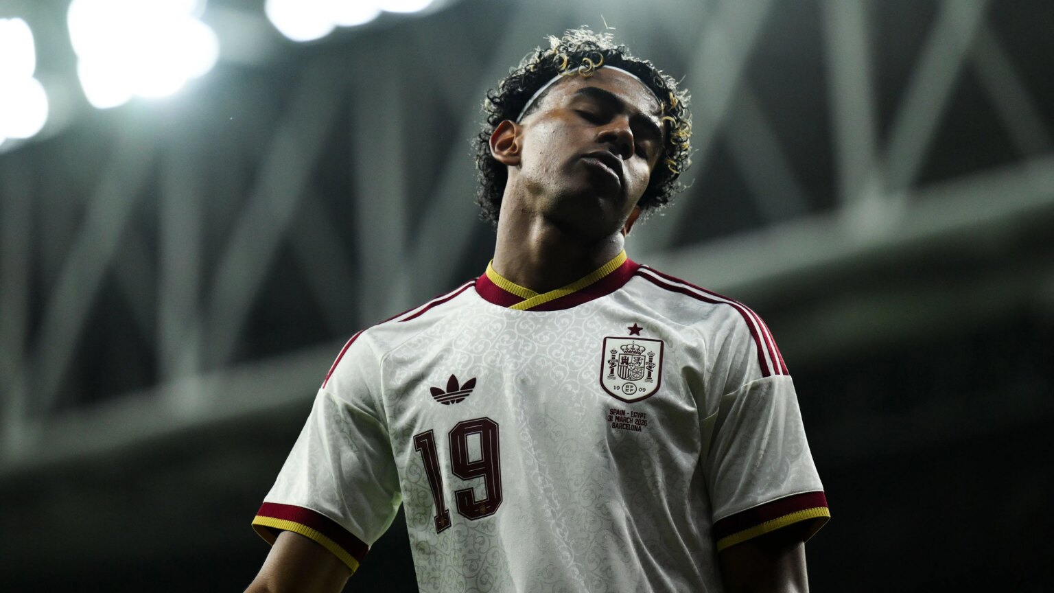 TOPSHOT-FBL-WC-2026-QUALIFIERS-IRQ-BOL