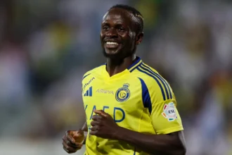 ساديو ماني يفاجئ حيدر عبد الكريم بعد تأهل العراق للمونديال